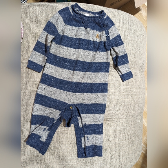Baby GAP 6-12M Striped Sweater Romper - Picture 6 of 7